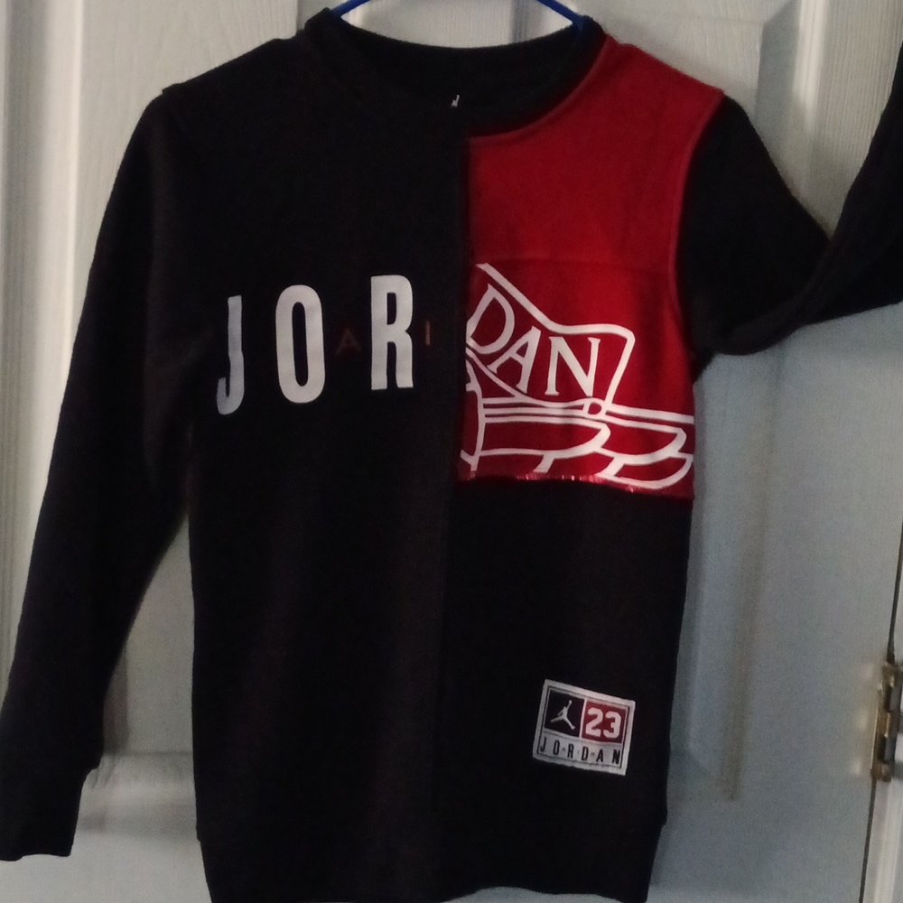 Jordan long sleeve sweater